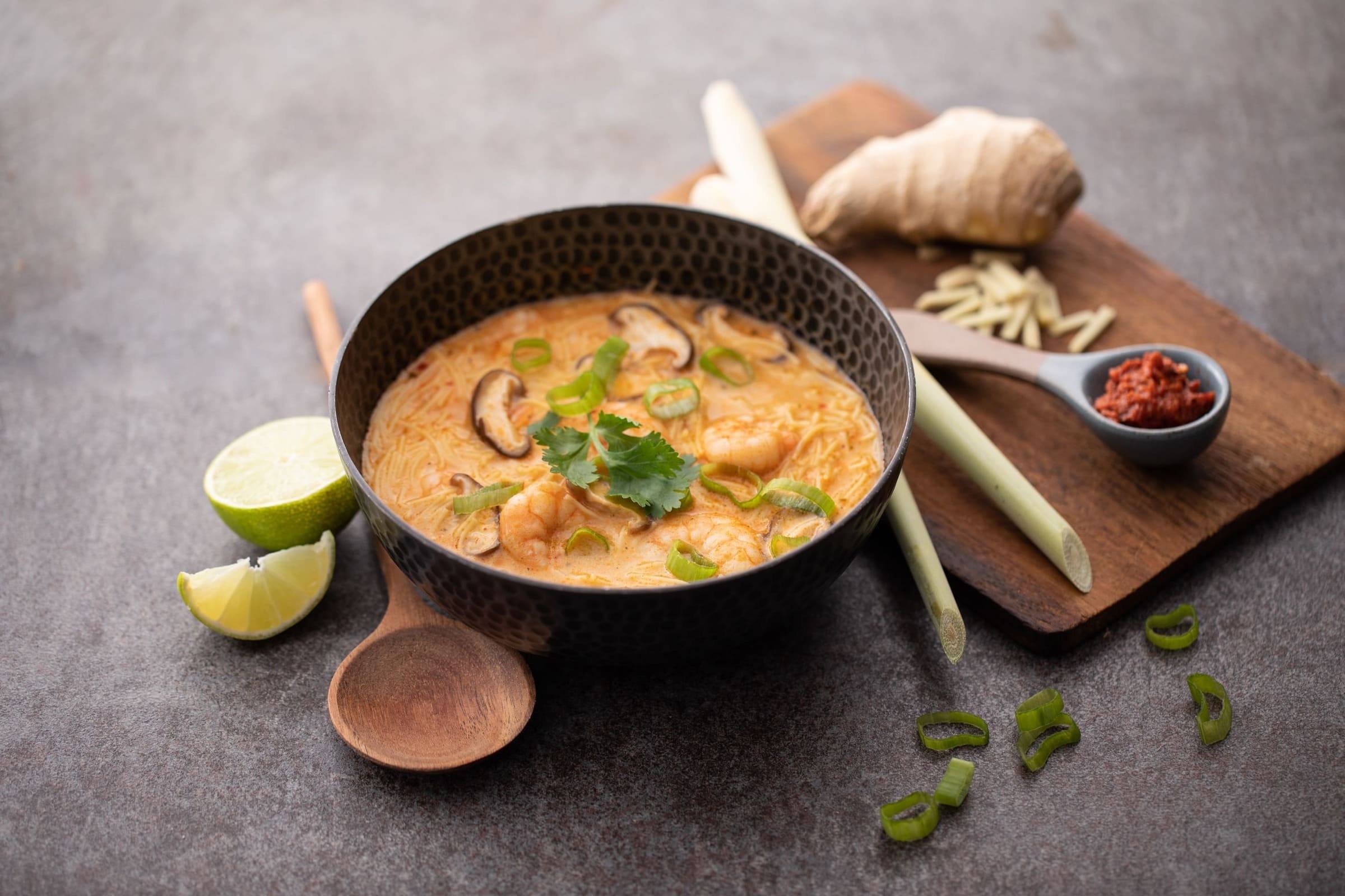 Recette de Soupe de crevettes au curry rouge par Valfleuri